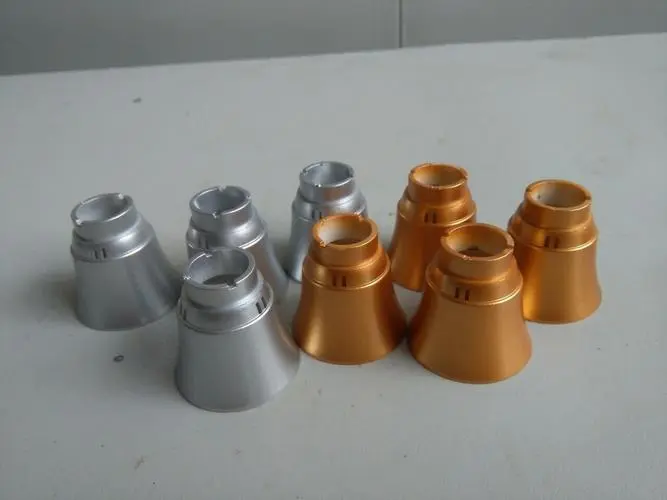 五金件噴漆產(chǎn)生的廢氣應該怎么處理呢？